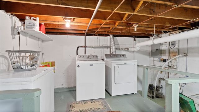 14 Barnes Street, Smithfield, RI 02828