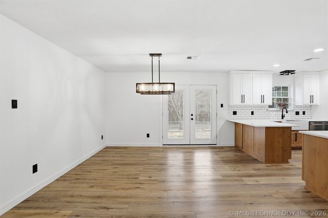 559 E 4th Street, Durant, OK 74701