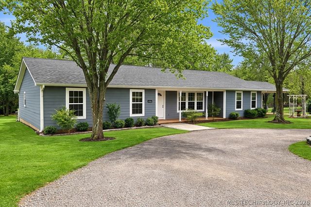 559 E 4th Street, Durant, OK 74701