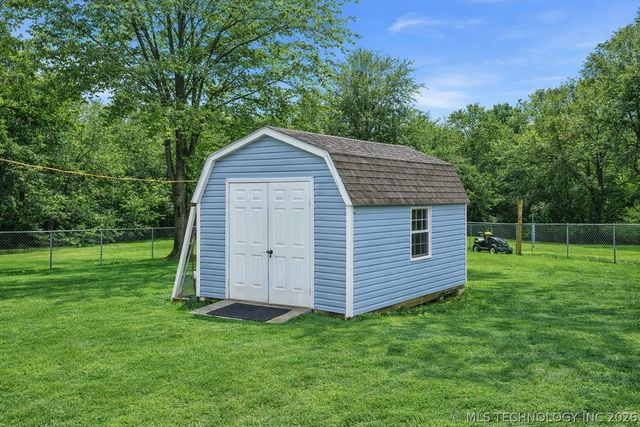 559 E 4th Street, Durant, OK 74701