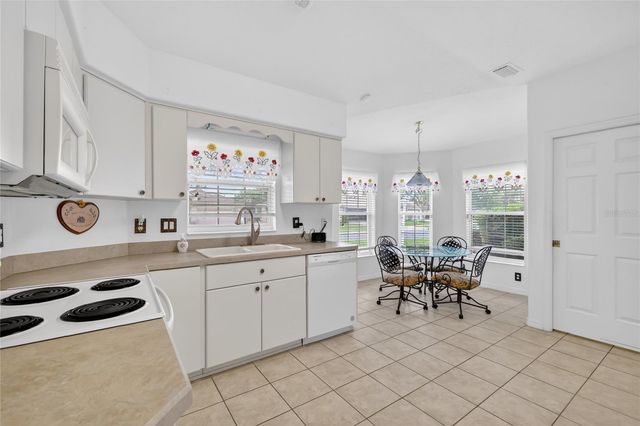 27545 DISCOVER COURT, Leesburg, FL 34748