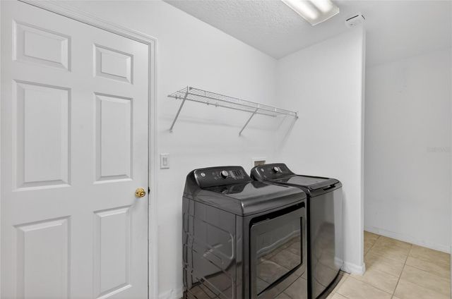 27545 DISCOVER COURT, Leesburg, FL 34748