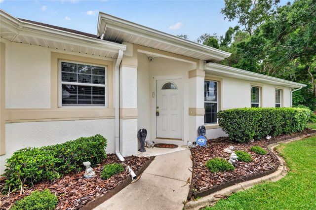 27545 DISCOVER COURT, Leesburg, FL 34748