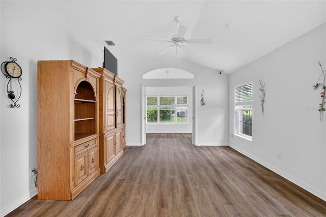 27545 DISCOVER COURT, Leesburg, FL 34748