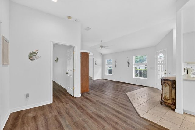 27545 DISCOVER COURT, Leesburg, FL 34748