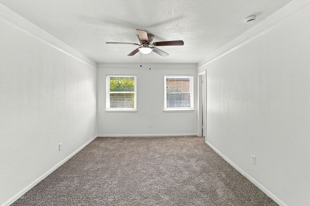 4308 Wedgmont Circle S, Fort Worth, TX 76133