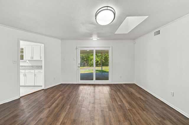 4308 Wedgmont Circle S, Fort Worth, TX 76133