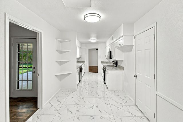 4308 Wedgmont Circle S, Fort Worth, TX 76133