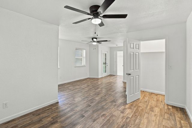 4308 Wedgmont Circle S, Fort Worth, TX 76133