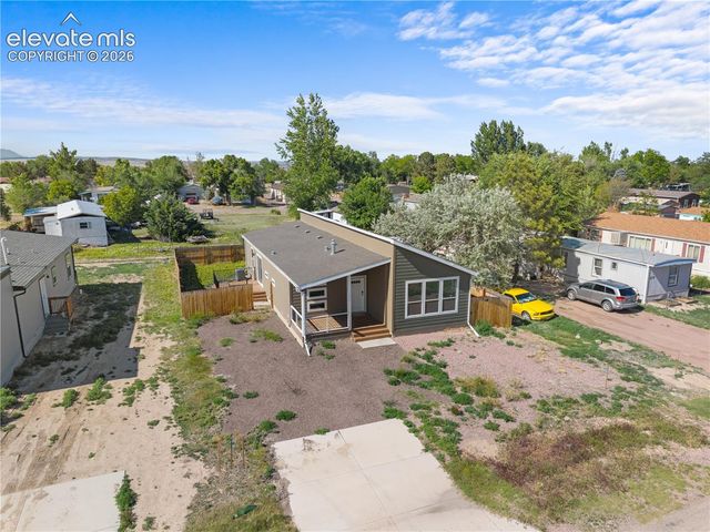 129 E Byrd Drive, Pueblo West, CO 81007