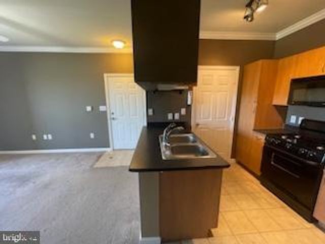 13501 DERRY GLEN CT #402, Germantown, MD 20874