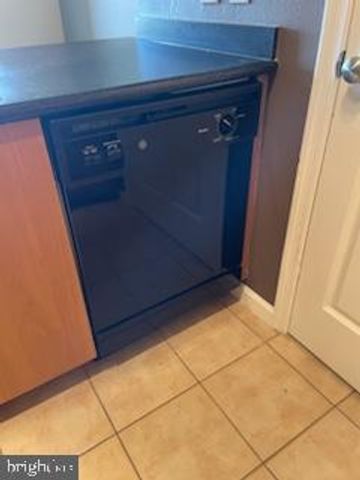 13501 DERRY GLEN CT #402, Germantown, MD 20874