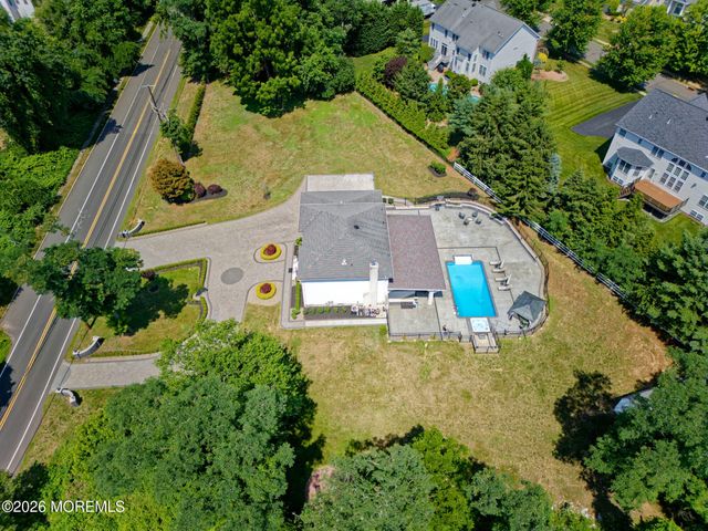 55 School Road E, Marlboro, NJ 07746