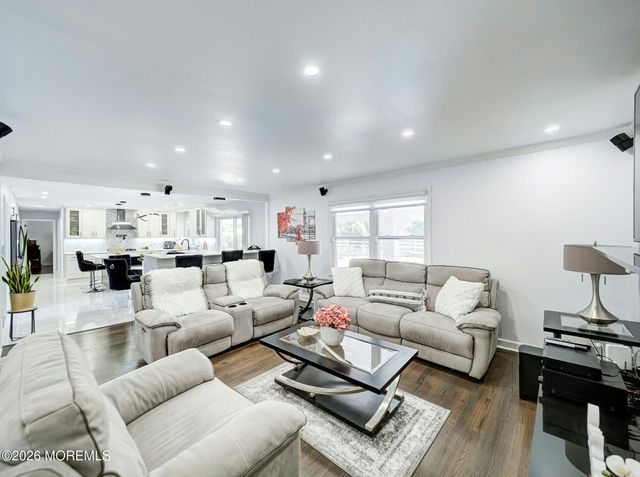 55 School Road E, Marlboro, NJ 07746
