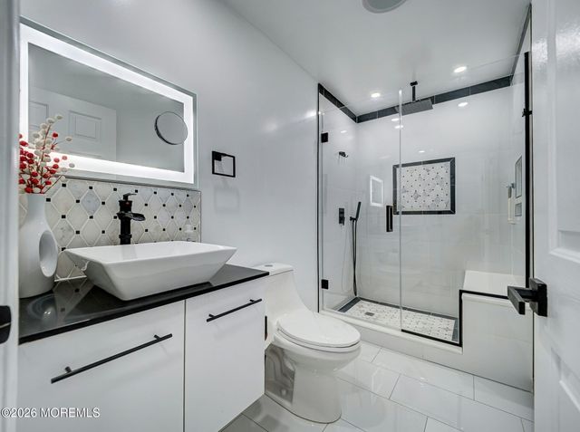 55 School Road E, Marlboro, NJ 07746