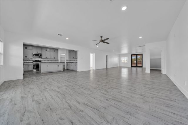 9268 Norrell Road, Venus, TX 76084