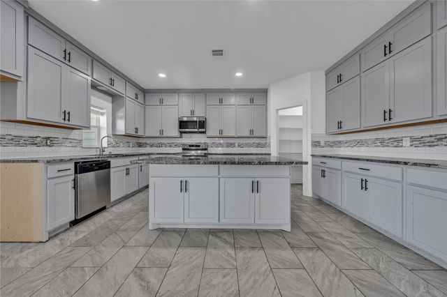 9268 Norrell Road, Venus, TX 76084