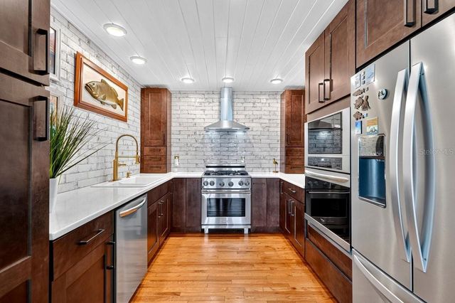 6118 S ATLANTIC AVENUE, New Smyrna Beach, FL 32169