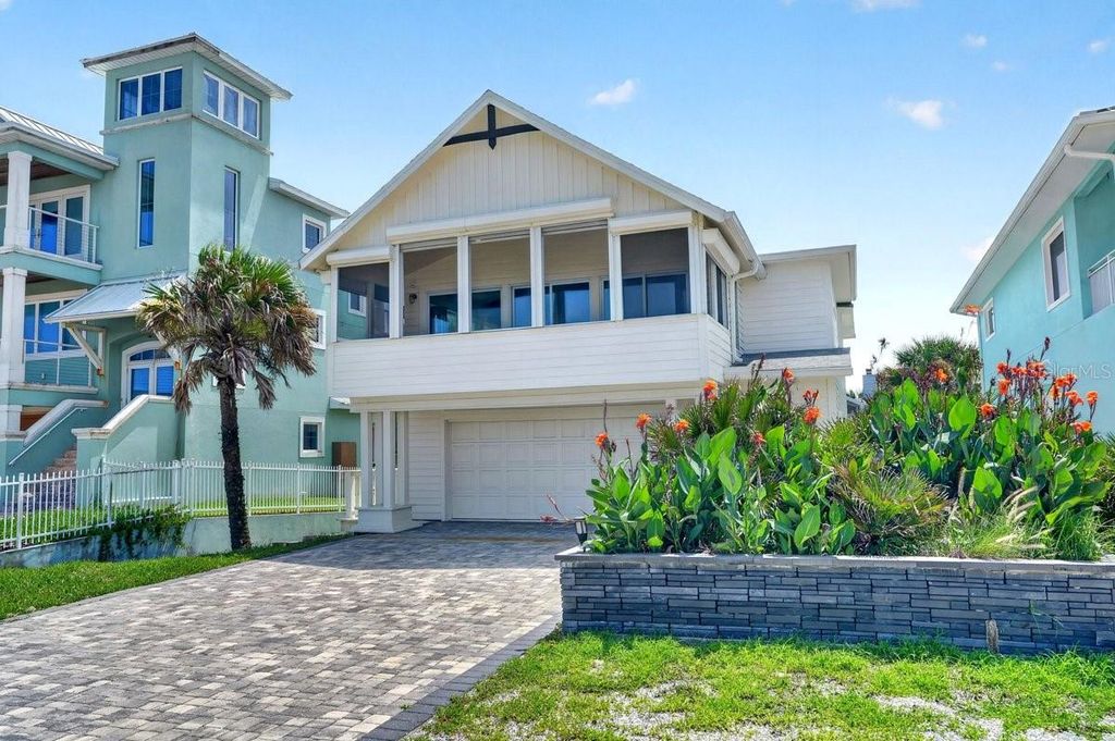 Image 3 of property listing at 6118 S ATLANTIC AVENUE, New Smyrna Beach, FL 32169