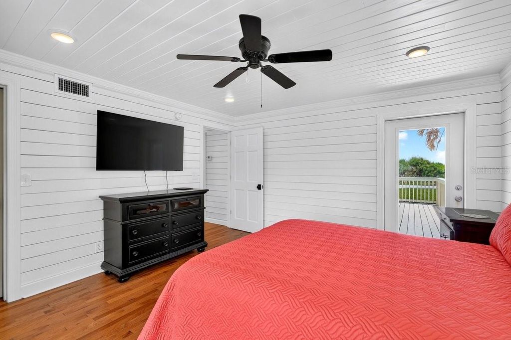 Image 48 of property listing at 6118 S ATLANTIC AVENUE, New Smyrna Beach, FL 32169