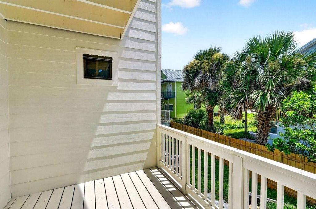 Image 61 of property listing at 6118 S ATLANTIC AVENUE, New Smyrna Beach, FL 32169