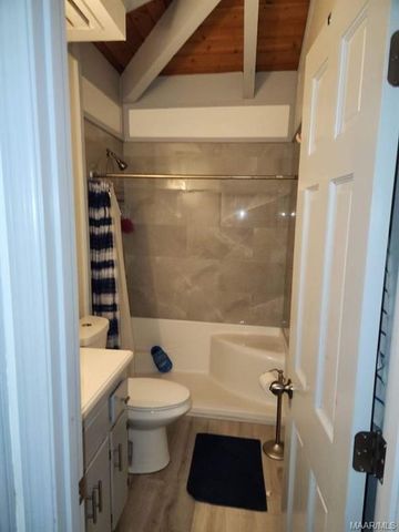 1442 Jernigan Rd, Ozark, AL 36360