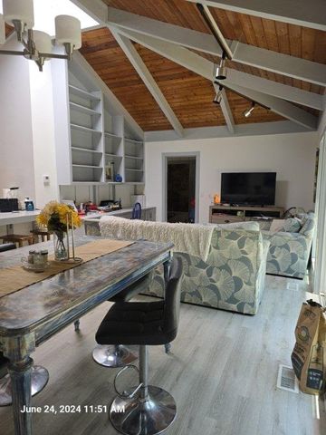 1442 Jernigan Rd, Ozark, AL 36360