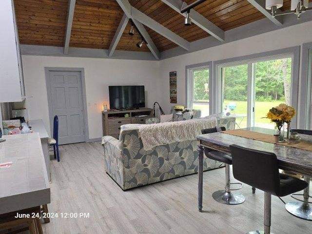 1442 Jernigan Rd, Ozark, AL 36360