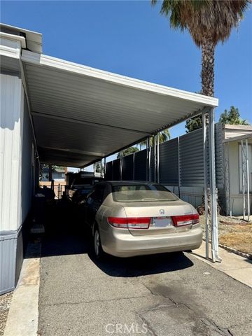 1560 Massachuesetts Avenue 46, Riverside, CA 92507