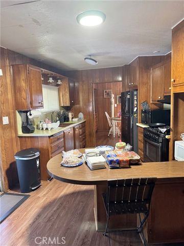 1560 Massachuesetts Avenue 46, Riverside, CA 92507