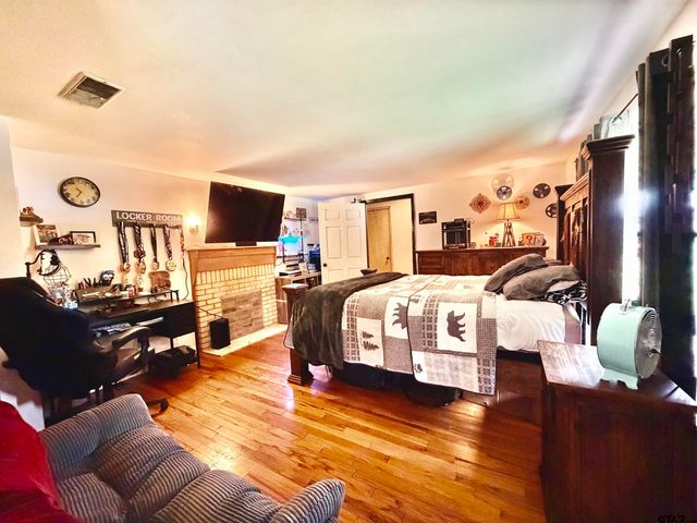 412 Selkirk Street, Grapeland, TX 75844