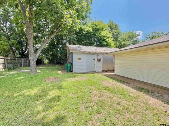 412 Selkirk Street, Grapeland, TX 75844