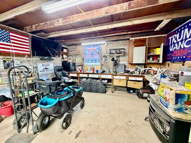 412 Selkirk Street, Grapeland, TX 75844