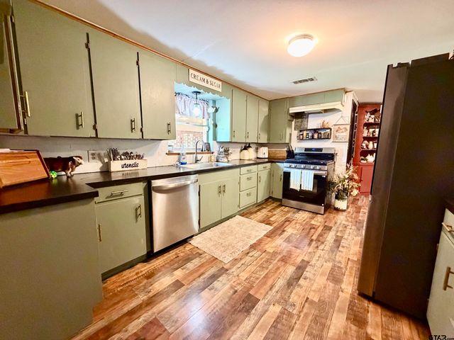 412 Selkirk Street, Grapeland, TX 75844