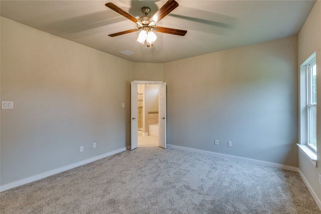 602 Kyle Drive, Tioga, TX 76271