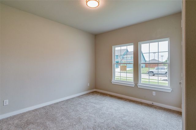 602 Kyle Drive, Tioga, TX 76271