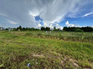 1162 Road 5706, Cleveland, TX 77327