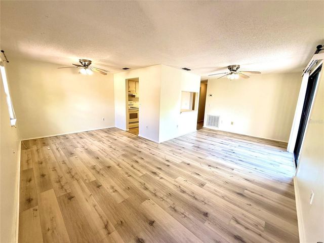 4022 BEAVER LANE 1000H, Port Charlotte, FL 33952