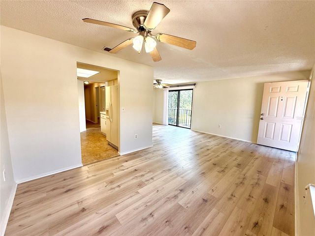 4022 BEAVER LANE 1000H, Port Charlotte, FL 33952