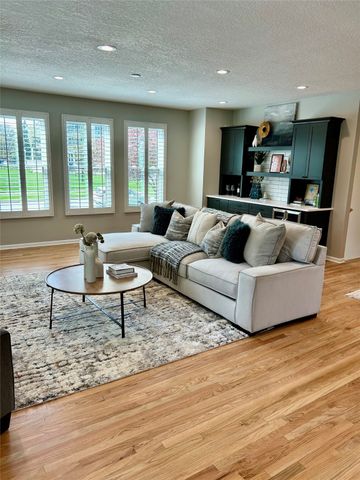 601 41st Street, Des Moines, IA 50312