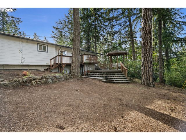4765 BROOKWOOD St, Eugene, OR 97401