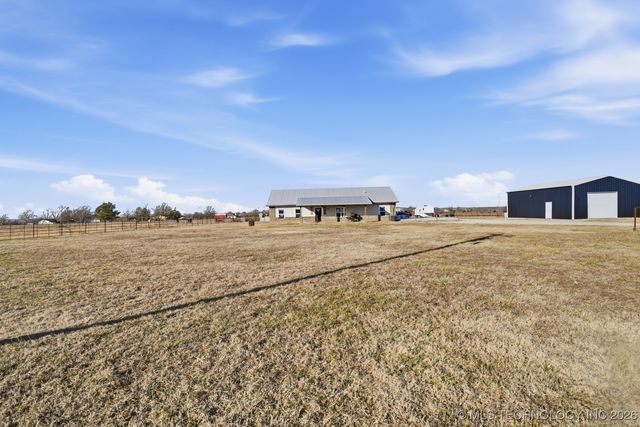 11252 S 4110 Road, Oologah, OK 74053