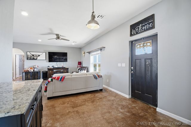 11252 S 4110 Road, Oologah, OK 74053