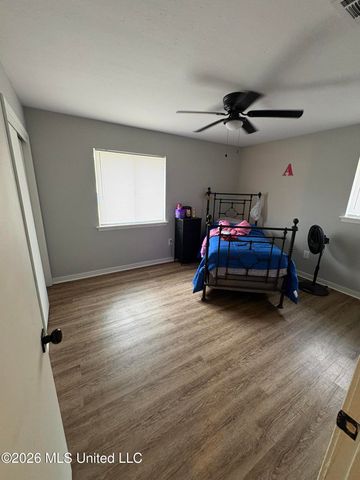 1747 Shady Lane Drive, Jackson, MS 39204