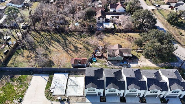 40 Dipping Lane, Houston, TX 77076