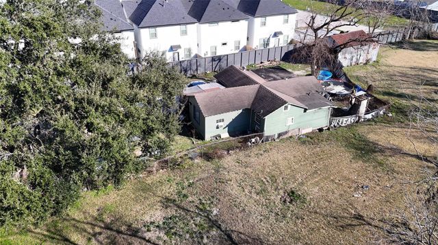 40 Dipping Lane, Houston, TX 77076