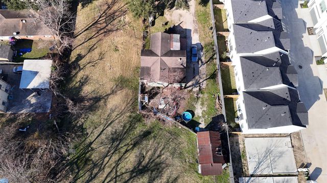 40 Dipping Lane, Houston, TX 77076