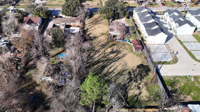 40 Dipping Lane, Houston, TX 77076