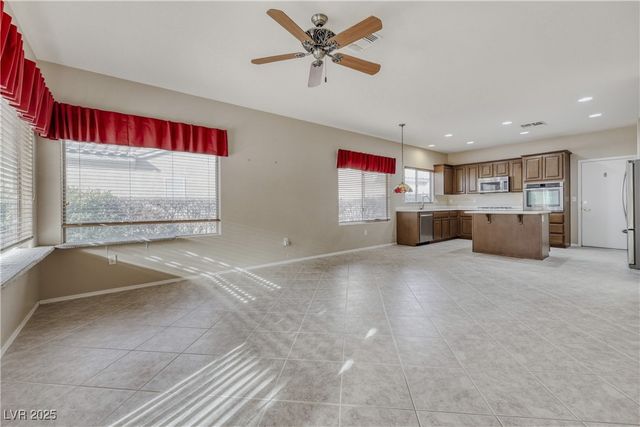 2585 Forest City Drive, Henderson, NV 89052