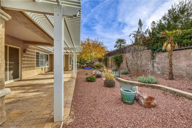 2585 Forest City Drive, Henderson, NV 89052